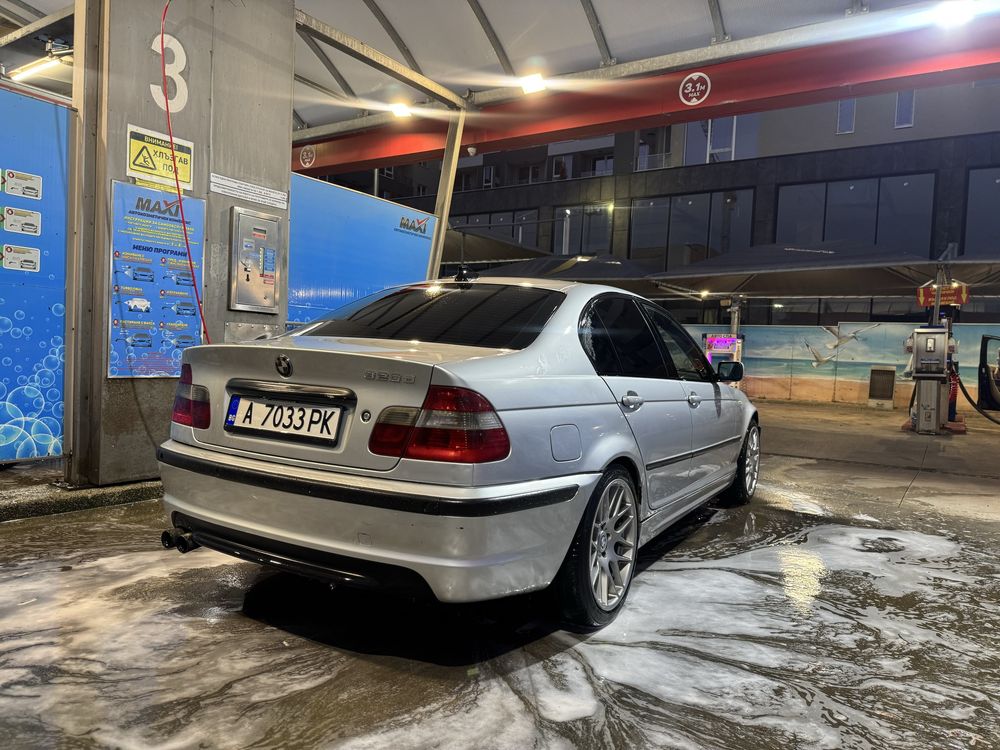 Продавам BMW 320d