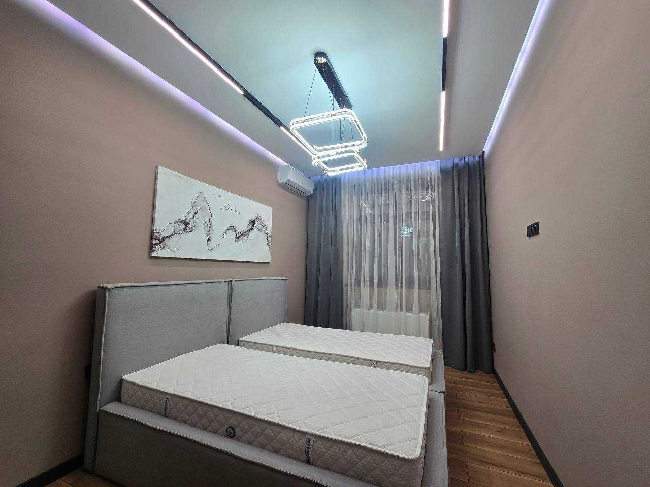 ЖК PARISIEN 
Golden House