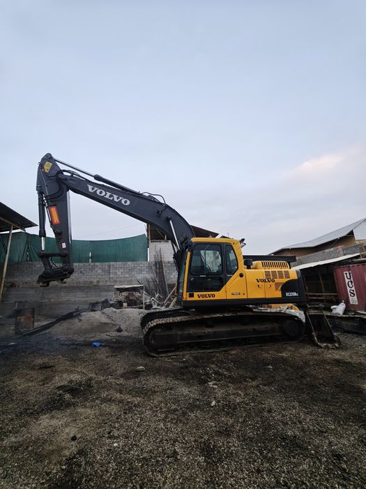 VOLVO Exkovator seplik