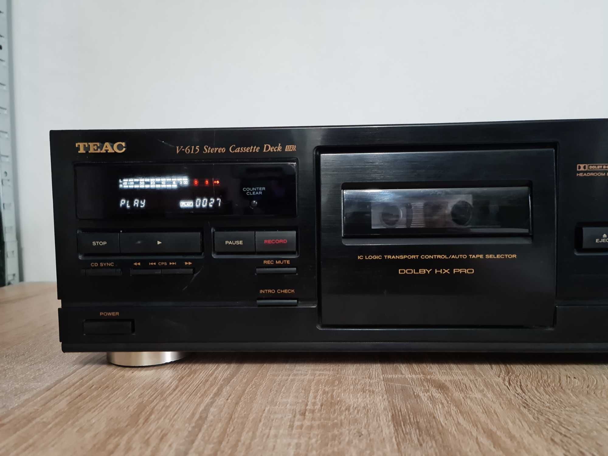 Deck  TEAC V-615