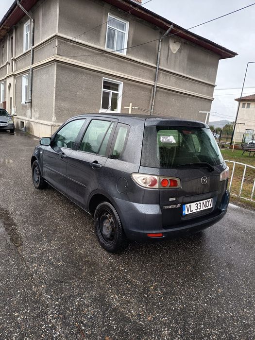 Mazda 2 14 benzina impecabil
