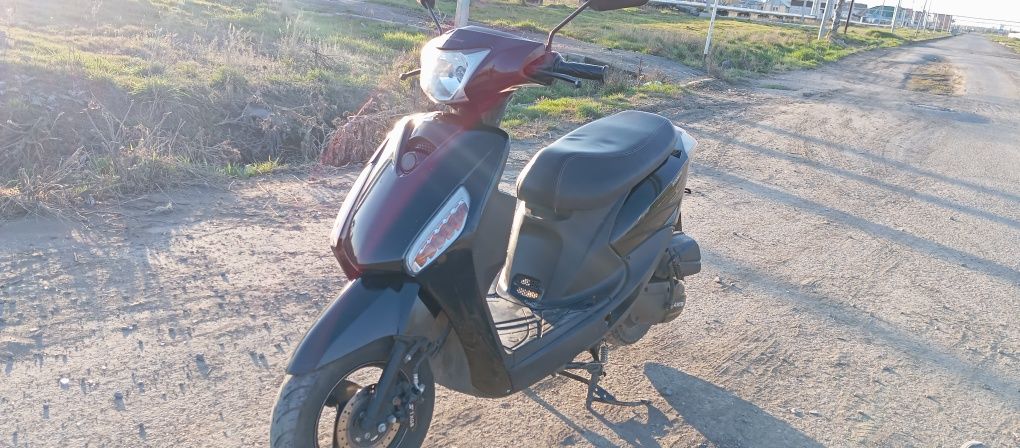 Скутер ALMOTOR 150cc