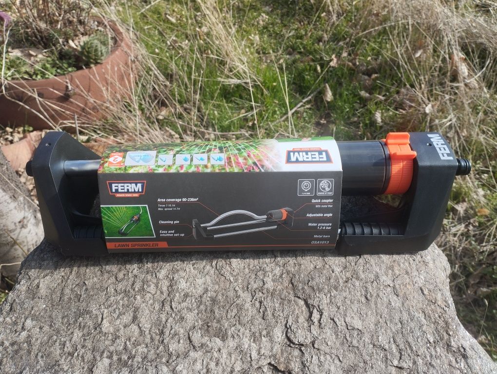Градински разпръсквач Ferm