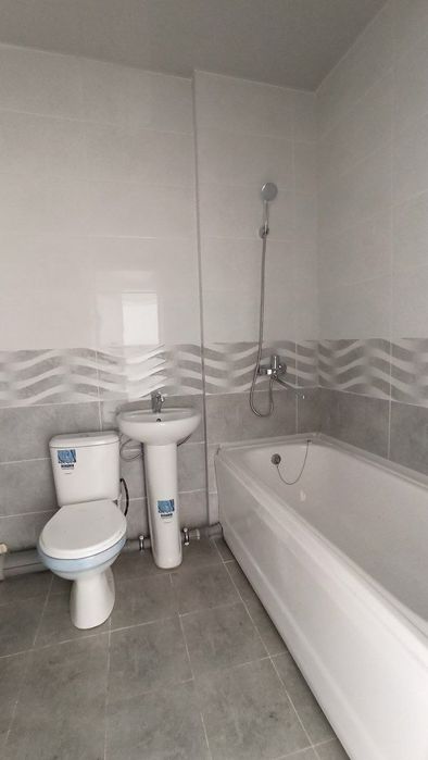 Срочно продаётся квартира Бектемир Новостройка 1/2/16.   39м²