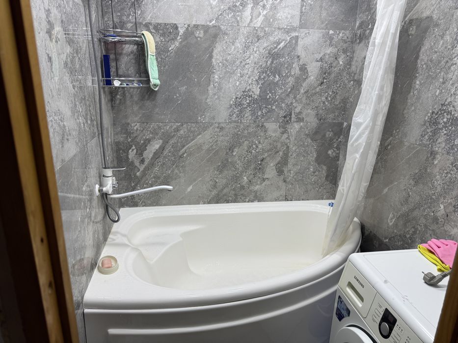 ЖК Grinwich  напротив, рядом парк Фуркат продаётся 2-х ком квартира