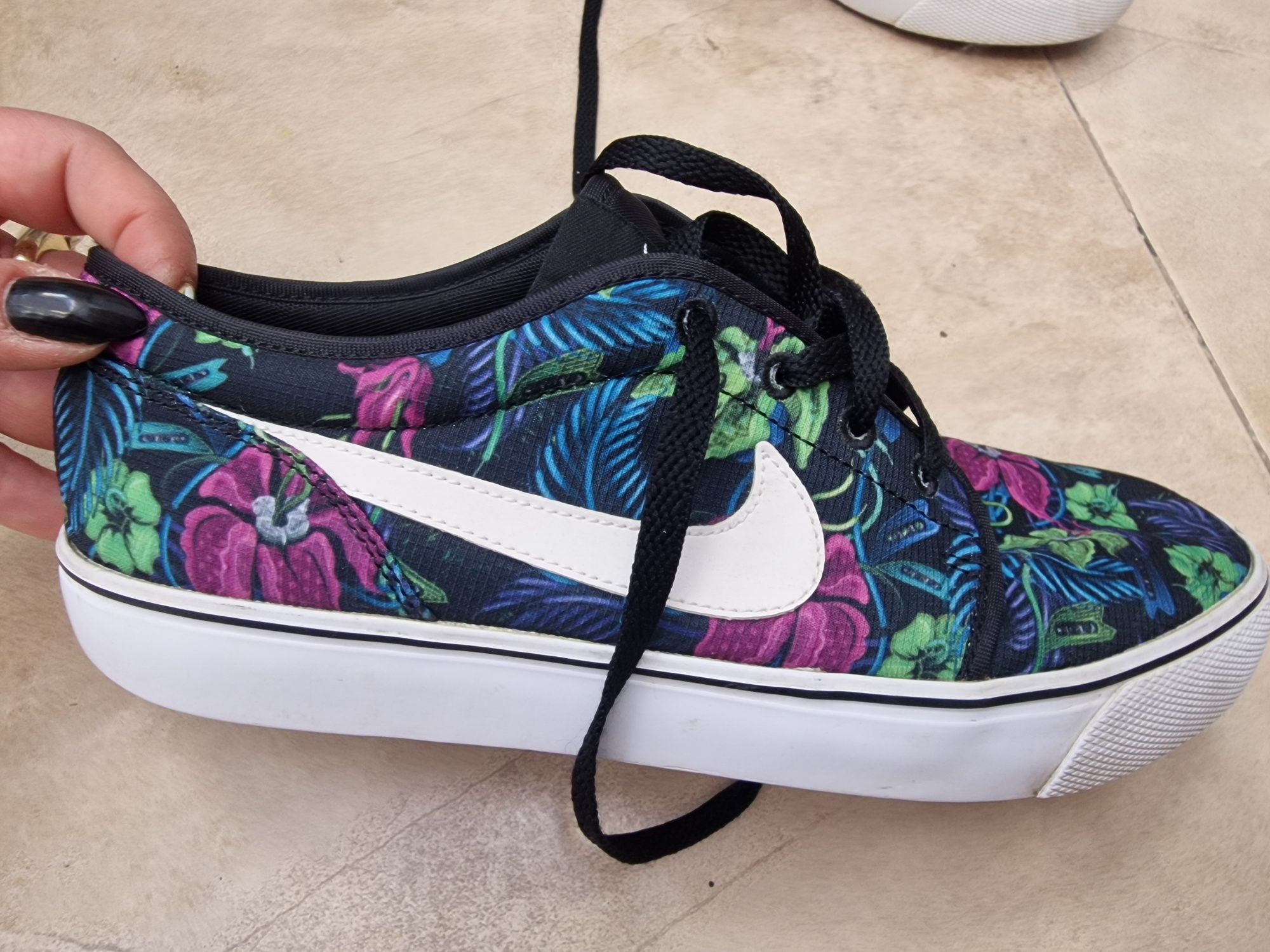 Nike Toki мъжки кецове номер 42.5
