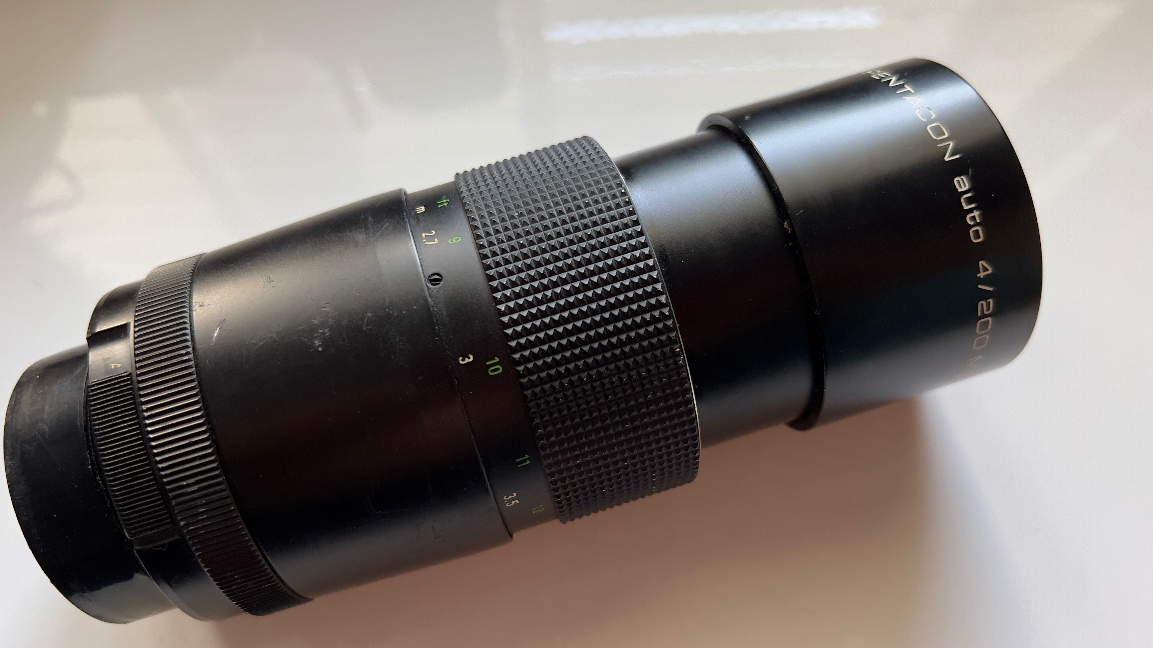 Pentacon 200mm f4 Preset (bokeh monster) - Obiectiv foto vintage M42