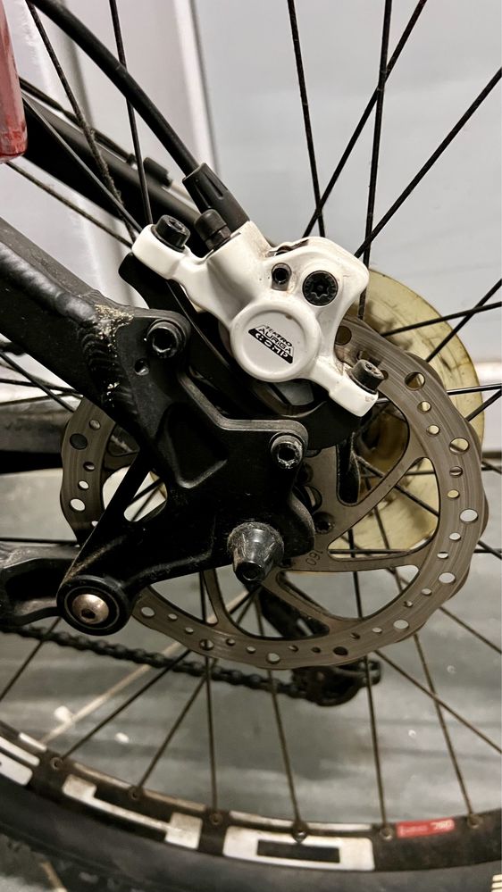 Bicicleta Univega Alphina full suspension