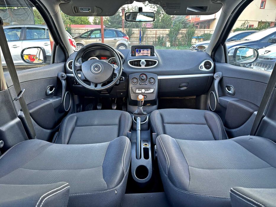 Renault Clio 1.2i | An 2009 EURO 4 | RATE Fixe | LIVRARE GRATUITĂ