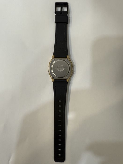 Продам часы CASIO F-91WM-9ADF