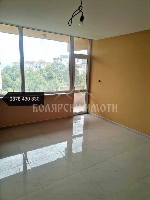 Продава се Тристаен апартамент в Горна Оряховица - 89 кв.м за 1012 €/кв.м - Снимка #2