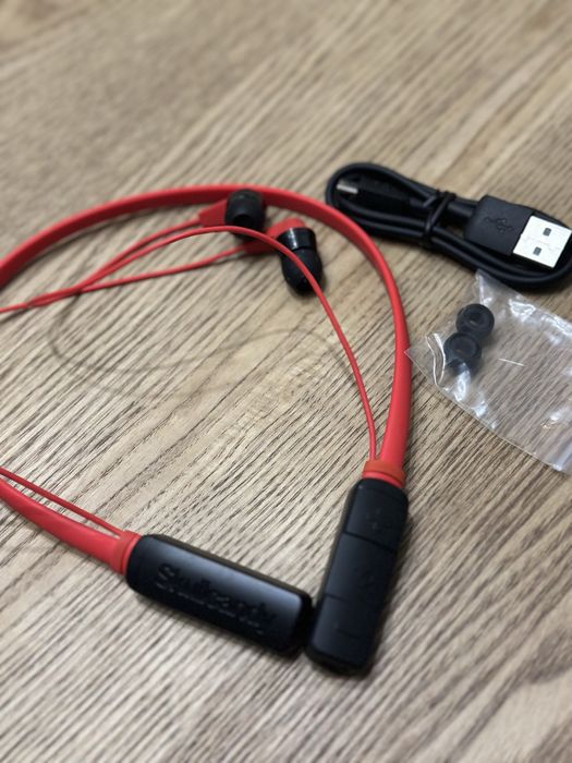 Casti bluetooth skullcandy