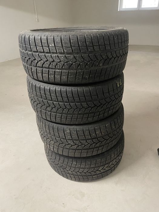 Зимни гуми 245/45/18