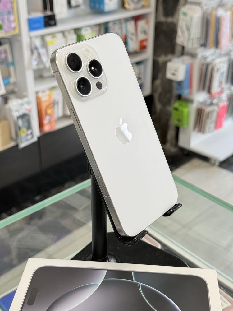 Apple iPhone 16 Pro Max 256GB White Titanium