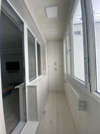 Ремонт балкона, обшивка, остекление. Балконы под ключ в Алматы