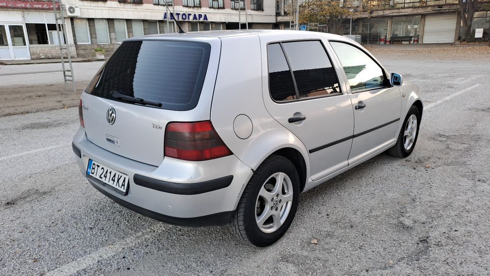 Продавам VW голф4