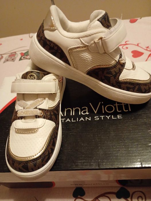 Adidași de copii Michel kors nr.26