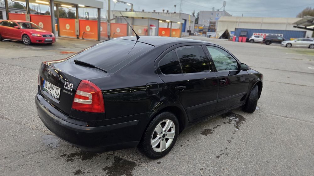 Vând Skoda Octavia