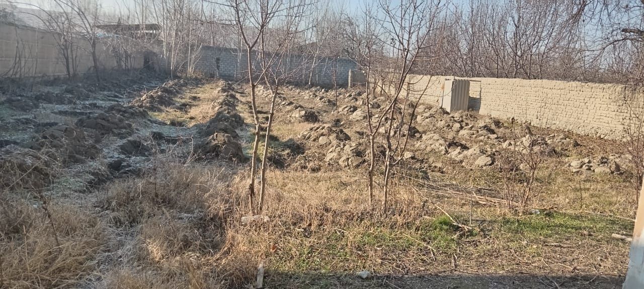 Ховли уй сотилади,срочно