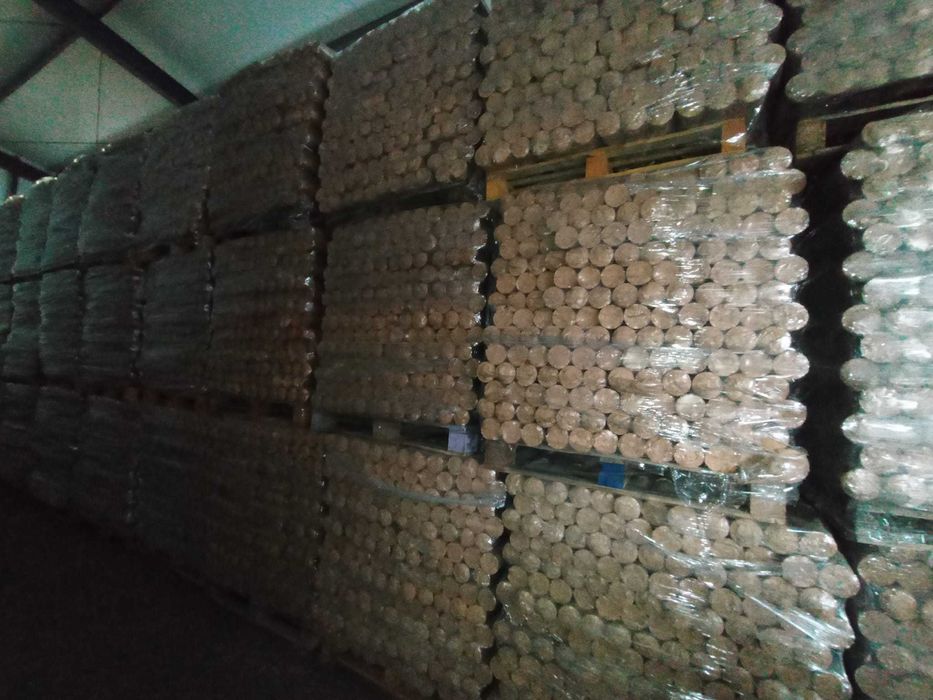 Bricheți din Rumeguș fag si stejar RUF/Cilindrice