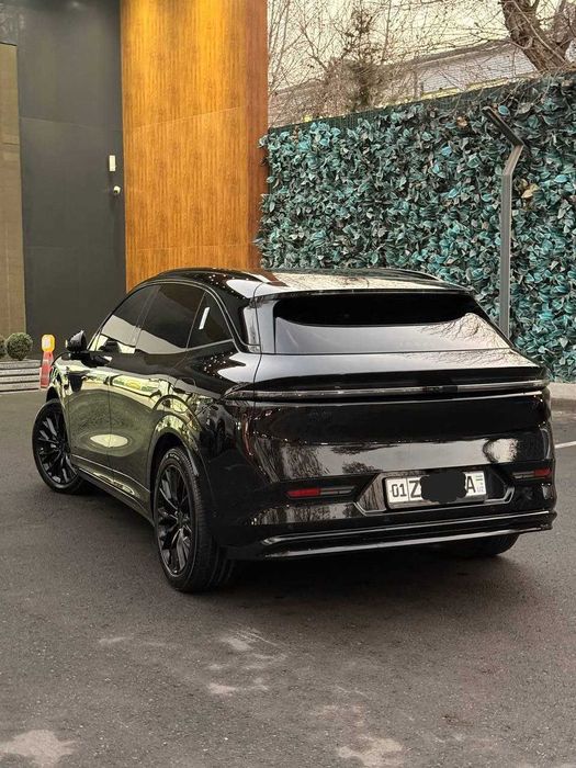 Zeekr 7X 605 запас хода топ тоза