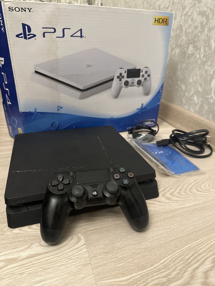 Sony Play Station 4(Online)