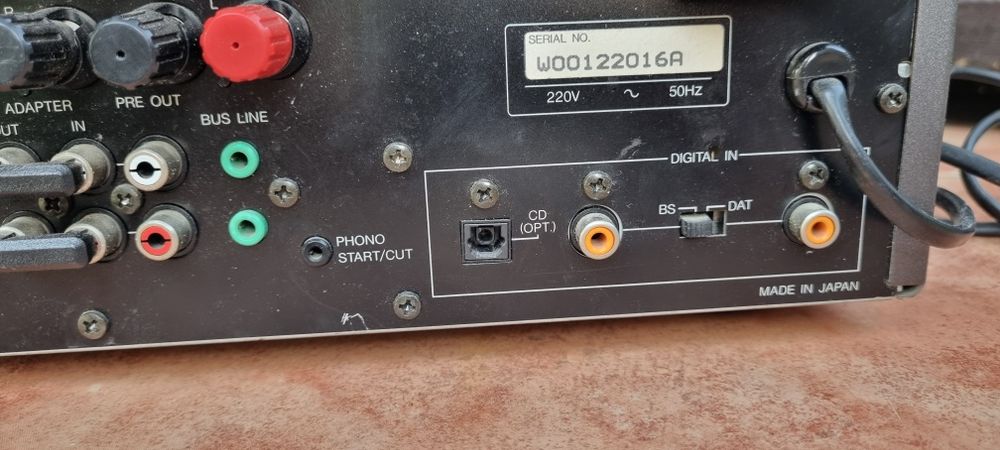 Luxman A-007/T-007 (amp cu DAC incorporat)