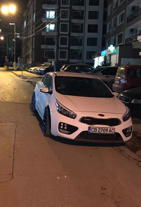 Kia ProCeed GT 1.6 Turbo 2015, 220 HP