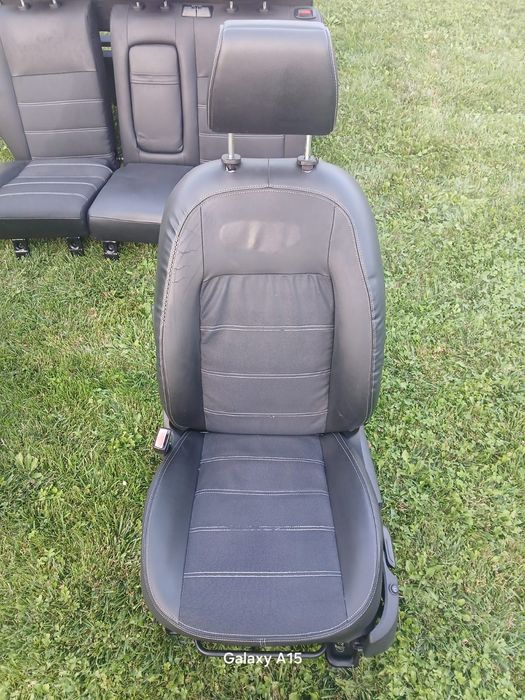 Interior piele perforata alcantara scaune ford focus 2 facelift 2009