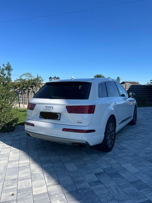 Audi q7  Quattro TFSI 2017