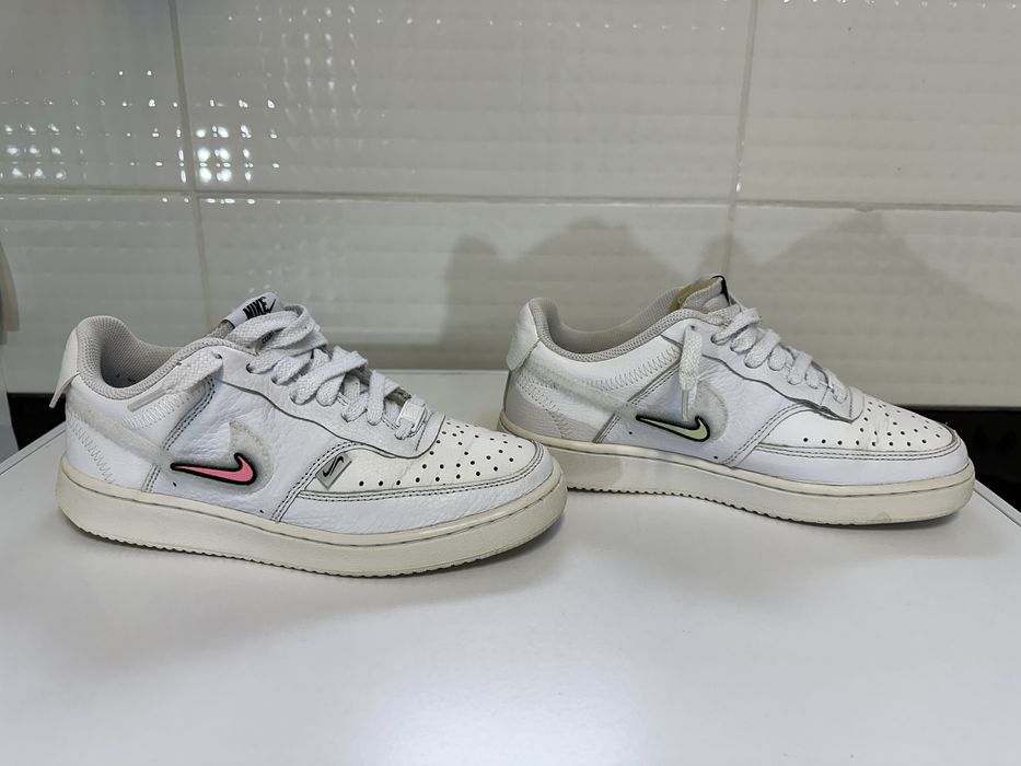 Adidasi pantofi sport casual  Nike Court Vision Low Valentines Day