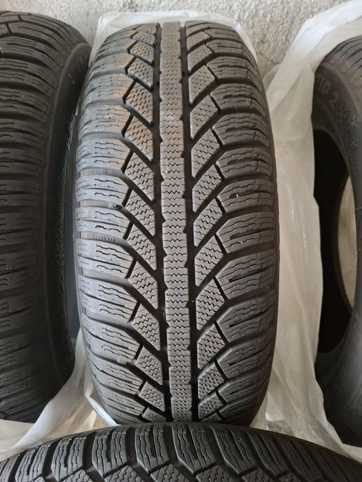 Зимни гуми Semperit 195/65/15