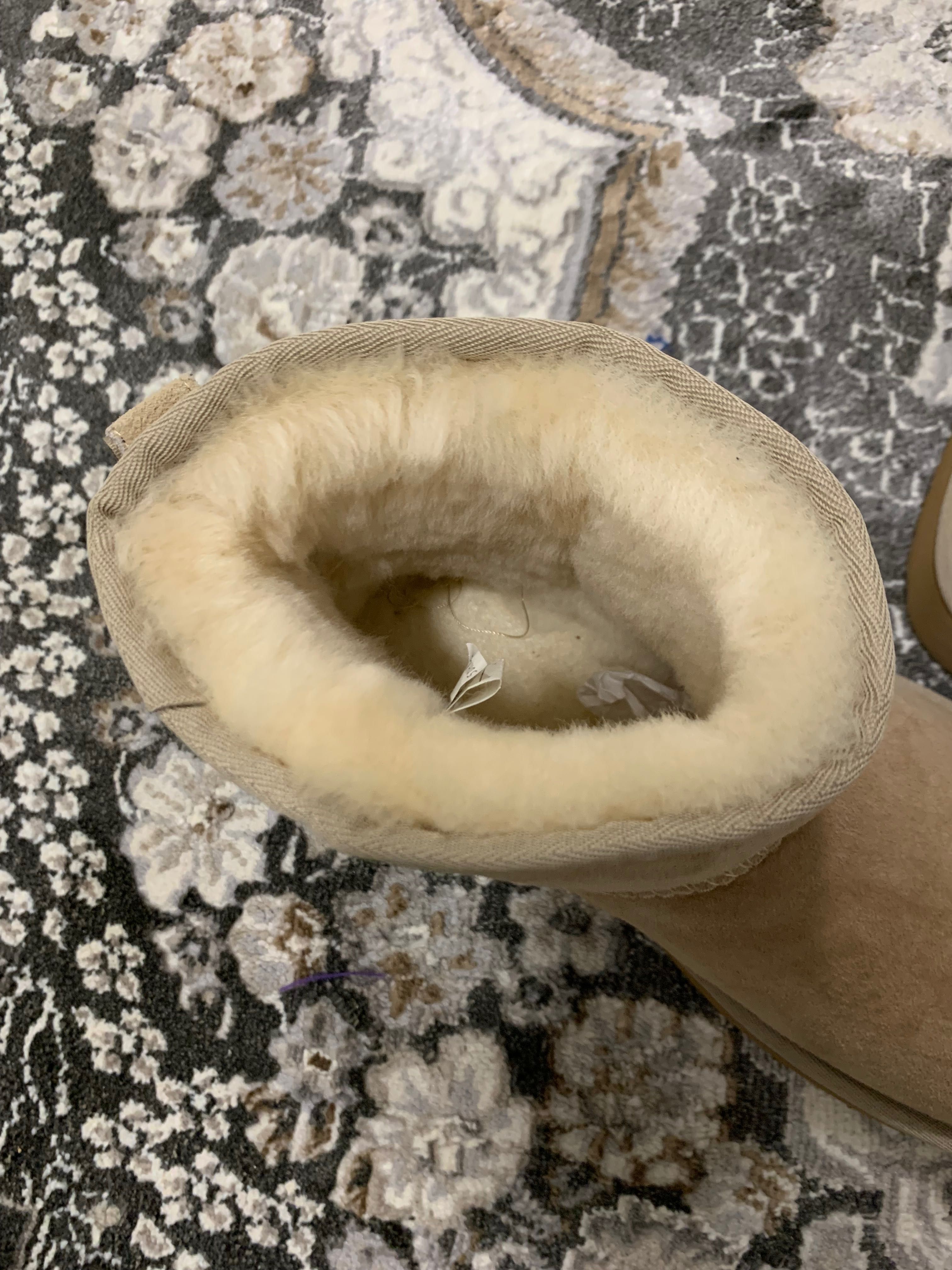 UGG-uri din piele si blana de oaie