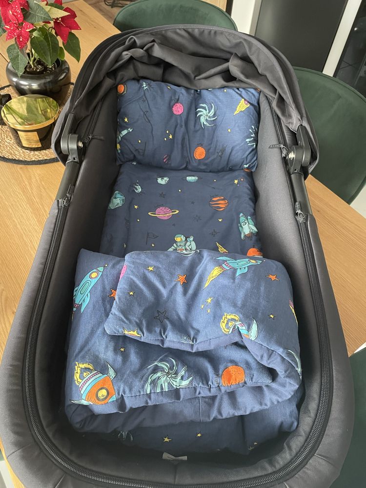 Cybex Cot M кош за новородено с адаптери и комплект чаршафчета