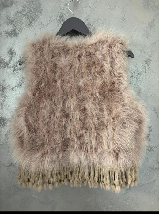 Vesta  suprba pene strut naturale super calduroasa