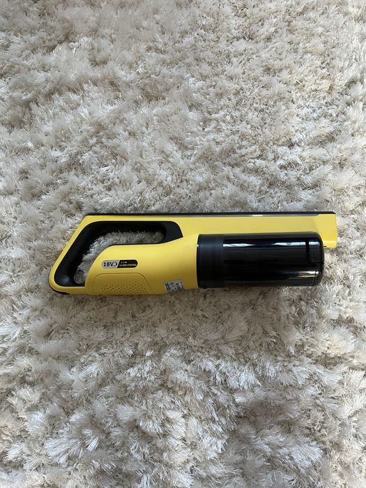 Aspirator Karcher VC 4s Cordless (nou/factura/garantie) +accesorii