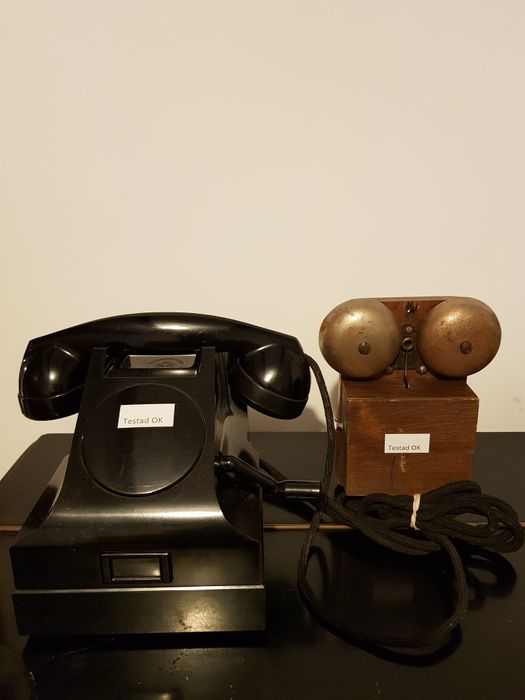 Telefon vintage cu sonerie