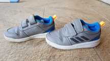 Маратонки adidas