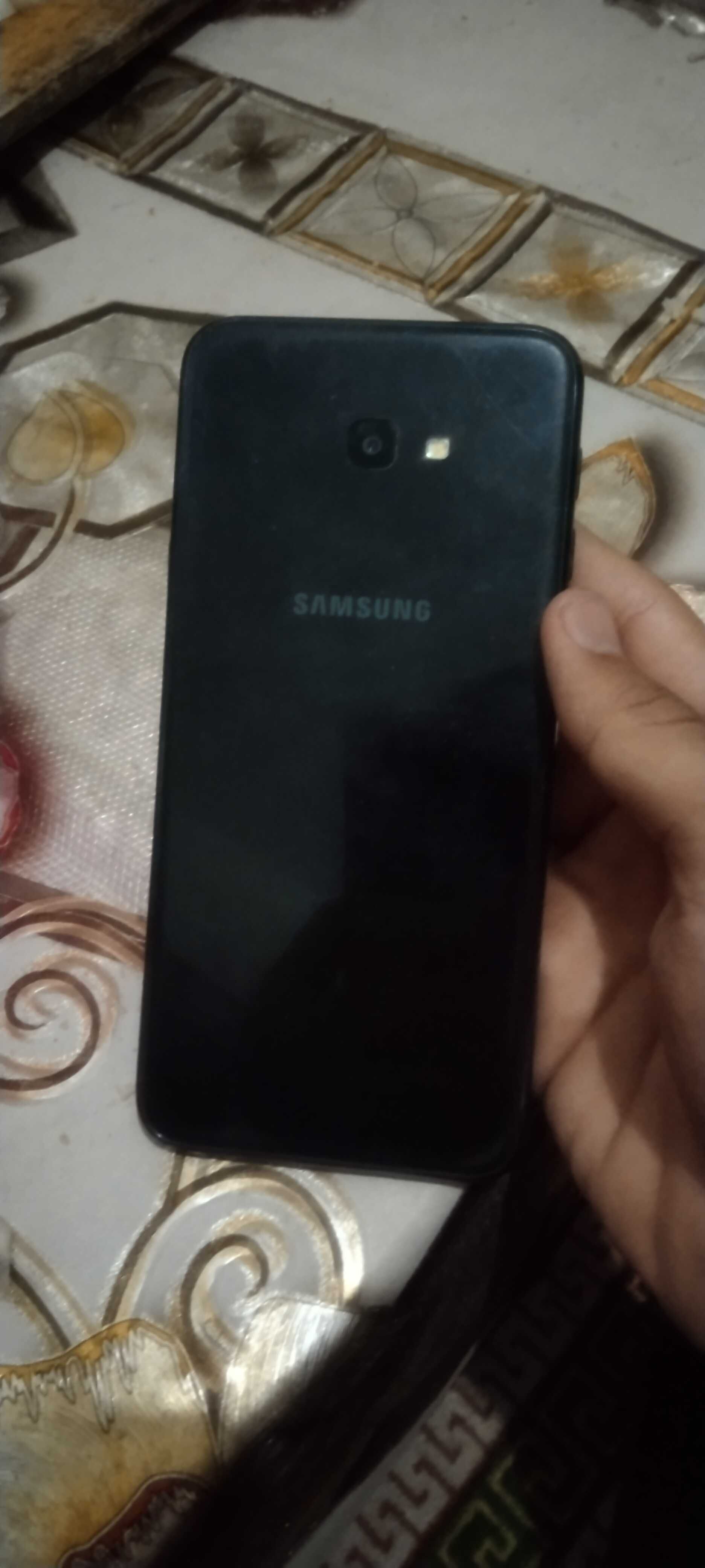 Samsung Galaxy J4