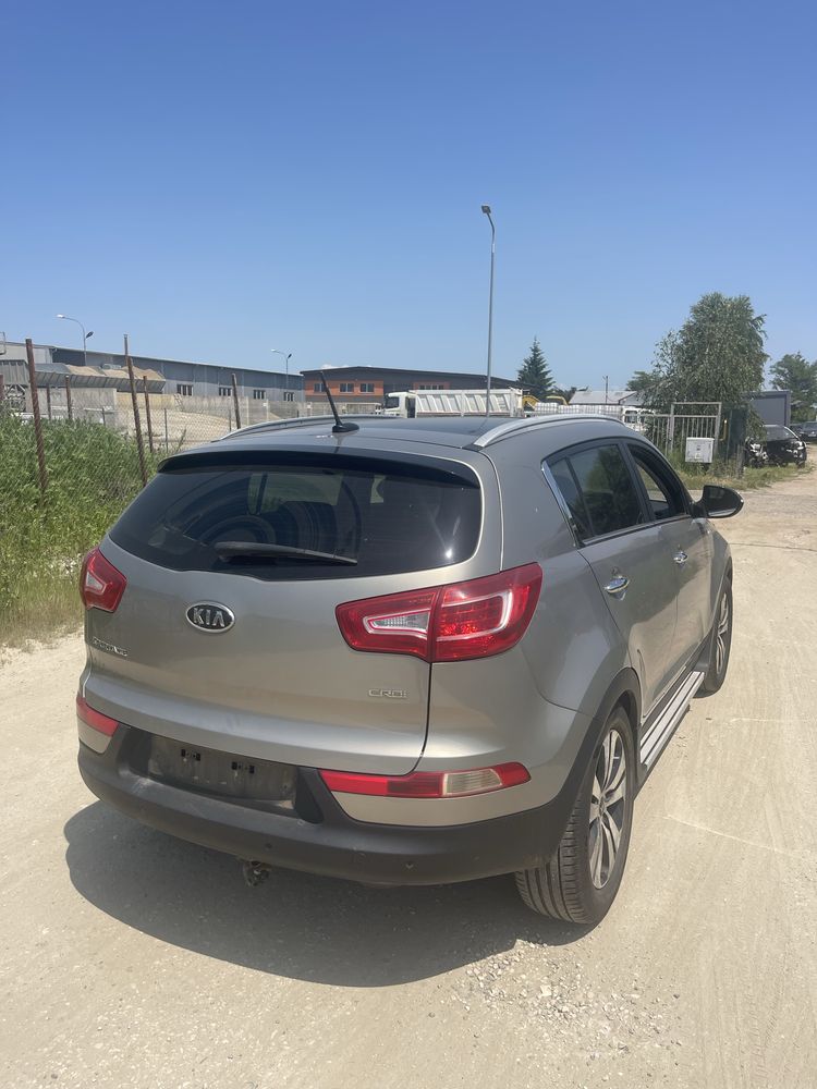 Dezmembrez kia sportage 2011 2.0 d4ha 4x4 manuala