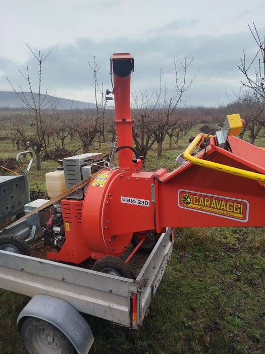 Професионална дробилка за клони