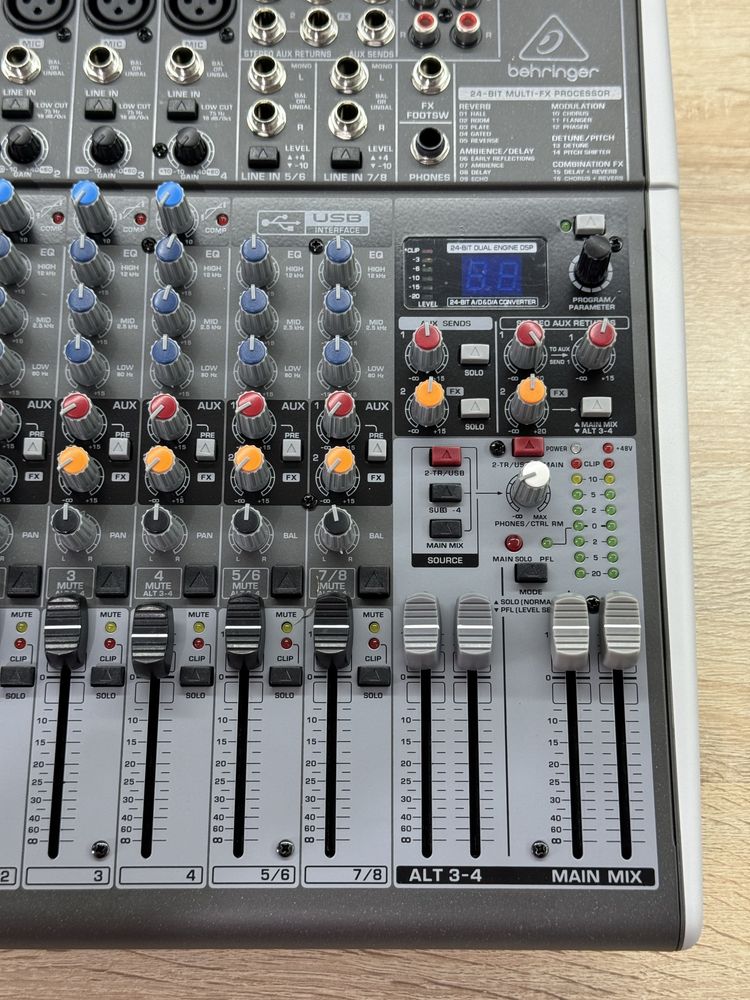 Behringer x1204 usb