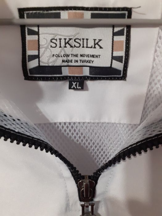 Ветровка много красива