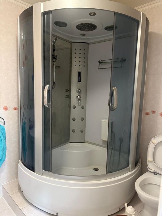 Продам душевую кабину