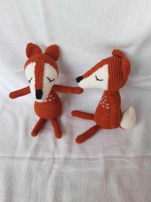 Jucarie Vulpita lucrata manual.
