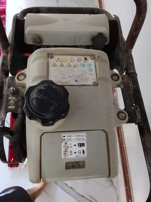 Compactor,drujba de tăiat beton și picamar