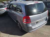 Dezmembrez opel zafira b
