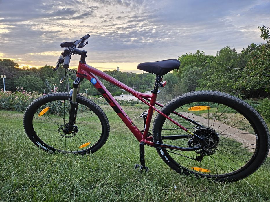 Bicicleta GT Avalanche, Elite.