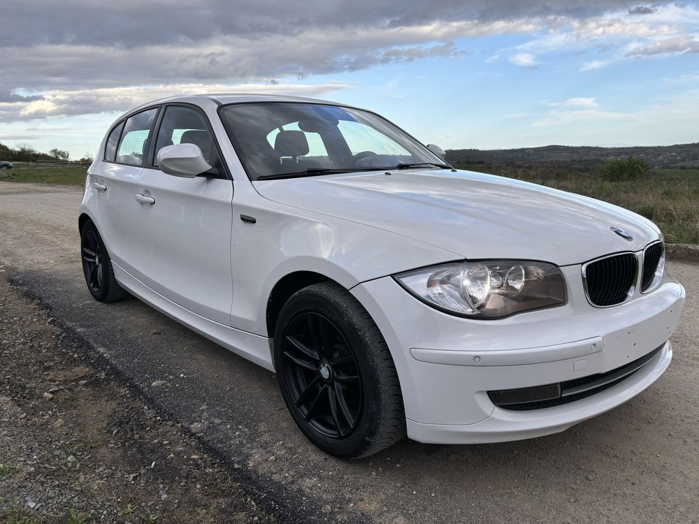 BMW 116D-2010-climatronic,scaune incalzite