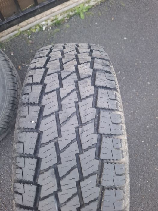 2 anvelope 215/70R15c de iarna M+S ca noi